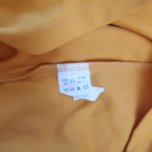 NWT Yellow halter dress size XL - Picture 8 of 9